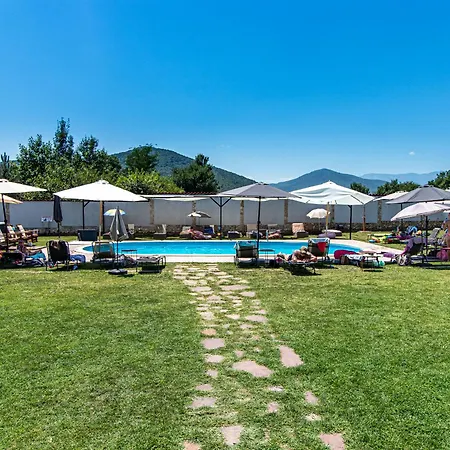 Boutique Ilitsa
